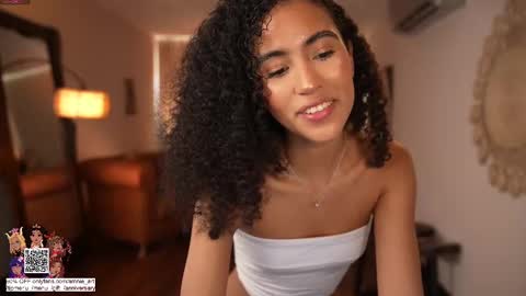 Snapshot of amnie_ chatting on 11, 3, 2025 RETURN 30TH 100 explicit on online show from 11, 3, 2025