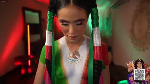 Snapshot of amnie_ chatting on 13, 9, 2025 RETURN 30TH 100 explicit on online show from 13, 9, 2025