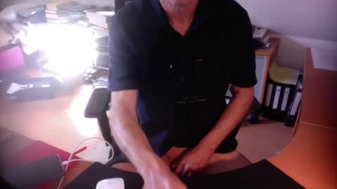 Amor2200 online show from 26, 9, 2025