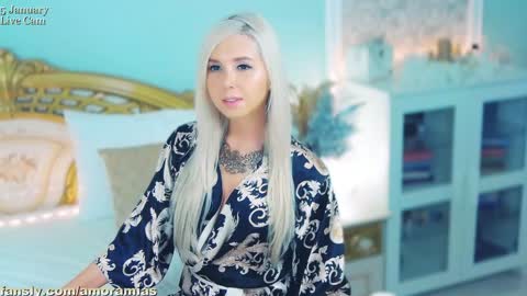  Im the first transgender post-op model on haturbate. I have a new sweet pussy... online show from 5, 1, 2025