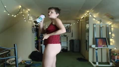 Snapshot of amoramystic chatting on 14, 10, 2025 Amora Mystic online show from 14, 10, 2025