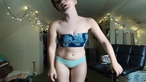 Snapshot of amoramystic chatting on 20, 10, 2025 Amora Mystic online show from 20, 10, 2025