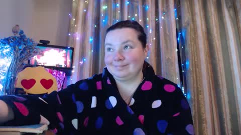 amorelara online show from 12, 2, 2026