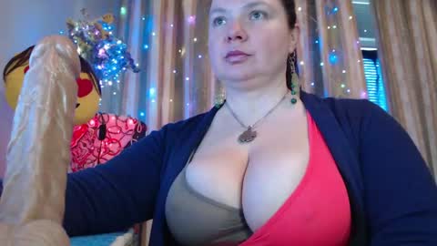 amorelara online show from 8, 3, 2026