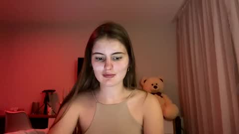 amorelle_ online show from 12, 4, 2026