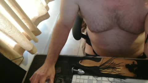 amslave4f online show from 15, 6, 2026