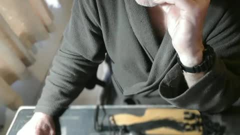 amslave4f online show from 30, 6, 2026
