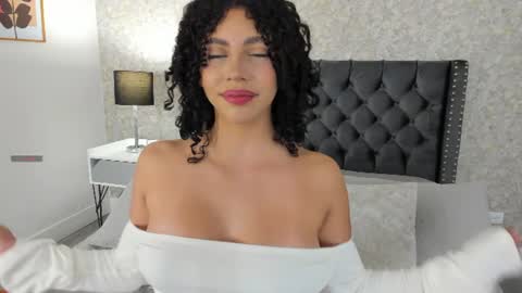 Amy online show from 4, 7, 2026
