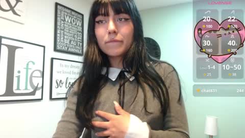 Amy 3 online show from 8, 1, 2025