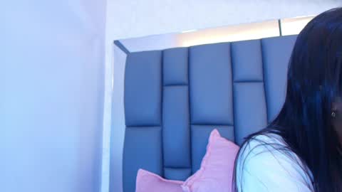 amy__wats0n online show from 27, 4, 2026