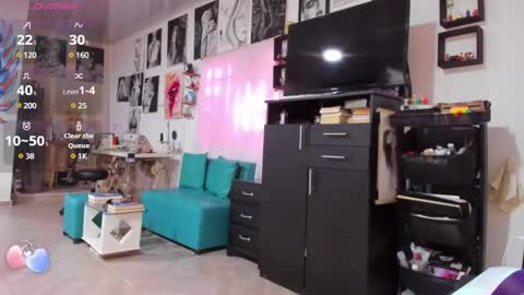 AmyEloise online show from 3, 3, 2025