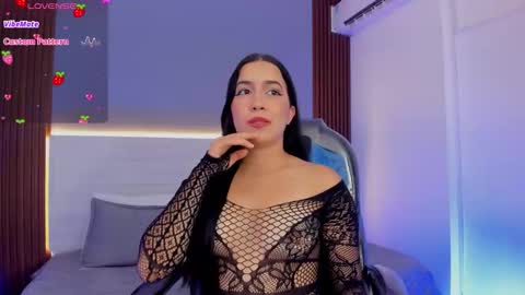 amy_leah_ online show from 14, 12, 2025