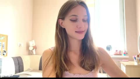 amy_meoww online show from 13, 5, 2026