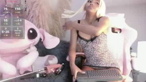 Amy online show from 19, 6, 2026