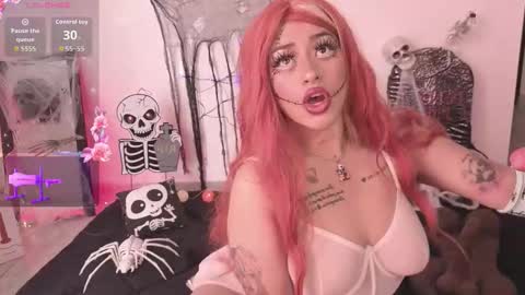 Little Slut Nicolee online show from 5, 10, 2025