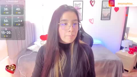 Amy sophia 3 online show from 22, 2, 2025