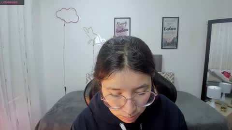 Amy sophia 3 online show from 30, 9, 2025