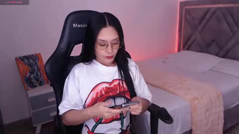 Snapshot of amy_stiward chatting on 2, 8, 2026 Mia Cristancho online show from 2, 8, 2026