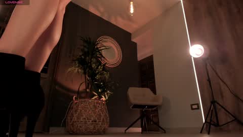 Snapshot of amyarmstrong chatting on 10, 1, 2025 Amy Armstrong online show from 10, 1, 2025