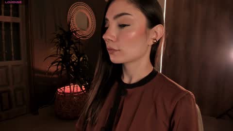 Snapshot of amyarmstrong chatting on 11, 1, 2025 Amy Armstrong online show from 11, 1, 2025