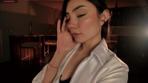 Snapshot of amyarmstrong chatting on 21, 1, 2025 Amy Armstrong online show from 21, 1, 2025