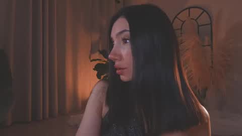 Snapshot of amyarmstrong chatting on 10, 9, 2025 Amy Armstrong online show from 10, 9, 2025