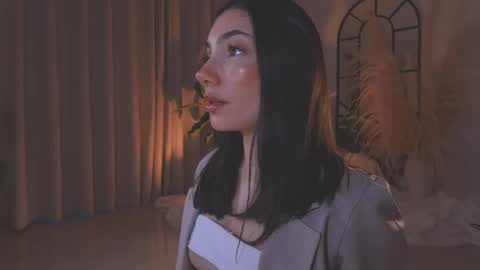 Snapshot of amyarmstrong chatting on 15, 9, 2025 Amy Armstrong online show from 15, 9, 2025