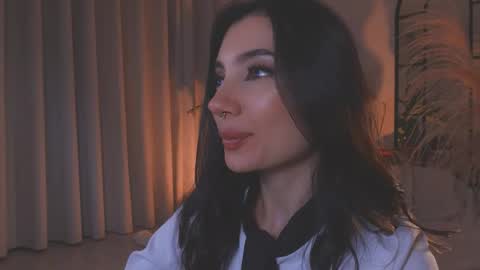 Snapshot of amyarmstrong chatting on 23, 9, 2025 Amy Armstrong online show from 23, 9, 2025