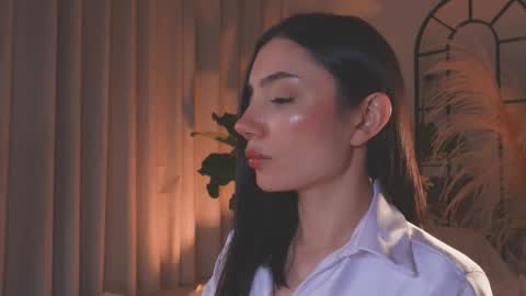 Snapshot of amyarmstrong chatting on 3, 10, 2025 Amy Armstrong online show from 3, 10, 2025