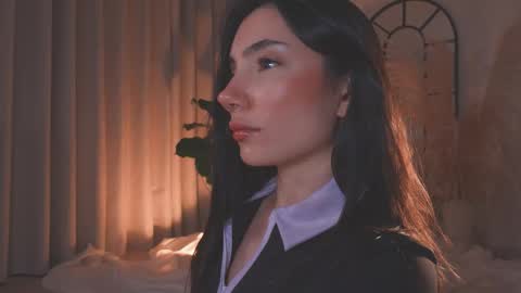 Snapshot of amyarmstrong chatting on 5, 10, 2025 Amy Armstrong online show from 5, 10, 2025