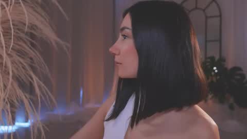 Snapshot of amyarmstrong chatting on 11, 11, 2025 Amy Armstrong online show from 11, 11, 2025