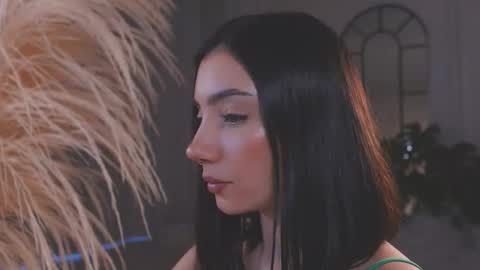 Snapshot of amyarmstrong chatting on 14, 11, 2025 Amy Armstrong online show from 14, 11, 2025