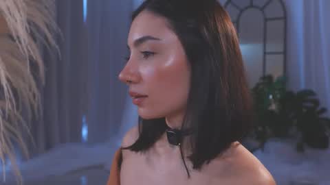 Snapshot of amyarmstrong chatting on 17, 11, 2025 Amy Armstrong online show from 17, 11, 2025