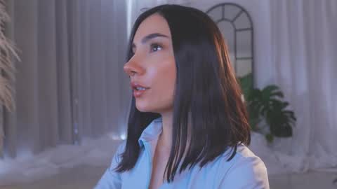 Snapshot of amyarmstrong chatting on 22, 11, 2025 Amy Armstrong online show from 22, 11, 2025