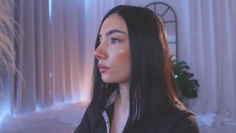 Snapshot of amyarmstrong chatting on 23, 11, 2025 Amy Armstrong online show from 23, 11, 2025