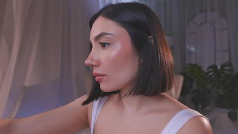 Amy Armstrong online show from 23, 4, 2026