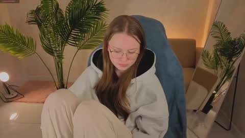 amycherryberry online show from 11, 11, 2025