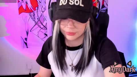 Amy online show from 25, 4, 2026