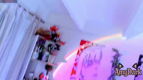 Amy online show from 5, 6, 2026