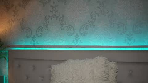  Amy  online show from 26, 1, 2025