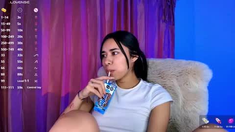 Amy ... Nice to meet u   thumb up me please its important online show from 14, 9, 2025