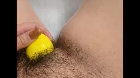 You can call me Amy Ray or Maggie May online show from 14, 4, 2026