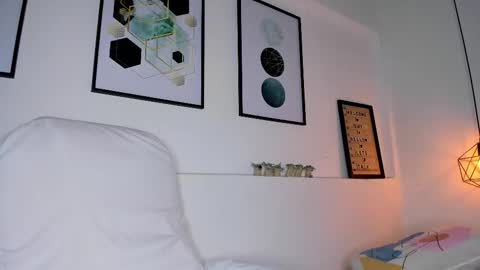 Amy online show from 30, 3, 2026