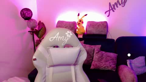 Im Amy IM NOT LOOKING FOR A PARTNER OR DATING online show from 14, 10, 2025