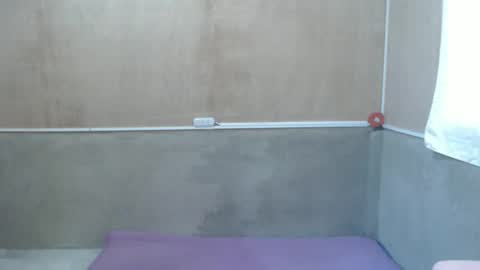 amysweetbabe online show from 26, 4, 2026