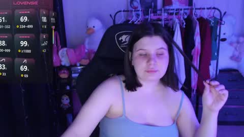 Snapshot of amyvibes chatting on 23, 5, 2026 amyvibes online show from 23, 5, 2026