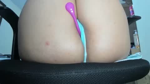 Snapshot of amywalker01 chatting on 25, 9, 2025 amy online show from 25, 9, 2025