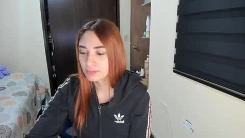 Snapshot of amywalker01 chatting on 1, 10, 2025 amy online show from 1, 10, 2025