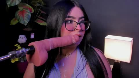 Snapshot of amywhitte_ chatting on 8, 5, 2026 amywhitte_ online show from 8, 5, 2026