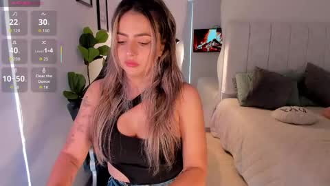    online show from 21, 4, 2026